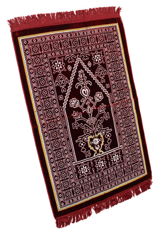 ADIRNY Maroon Single Regular Velvet Prayer Mat ( 110 X 70 cm )     			ADIRNY Maroon Single Regular Velvet Prayer Mat ( 110 X 70 cm )