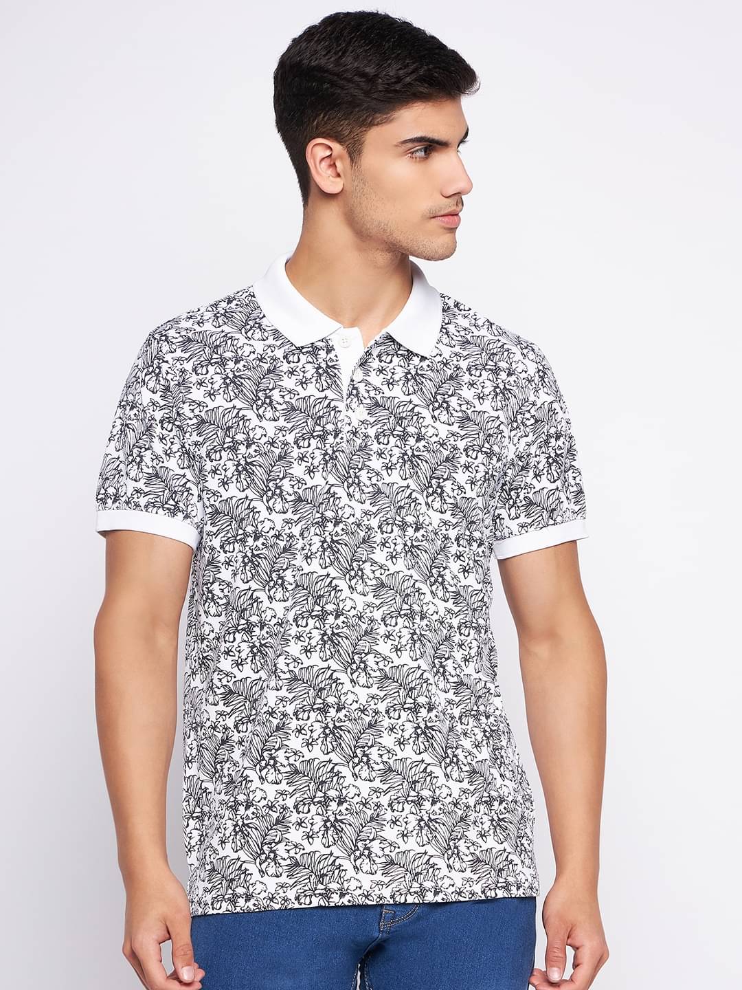 Auxamis Pack of 1 Cotton Blend Regular Fit Printed Half Sleeves Men's Polo T Shirt ( White )     			Auxamis Pack of 1 Cotton Blend Regular Fit Printed Half Sleeves Men's Polo T Shirt ( White )