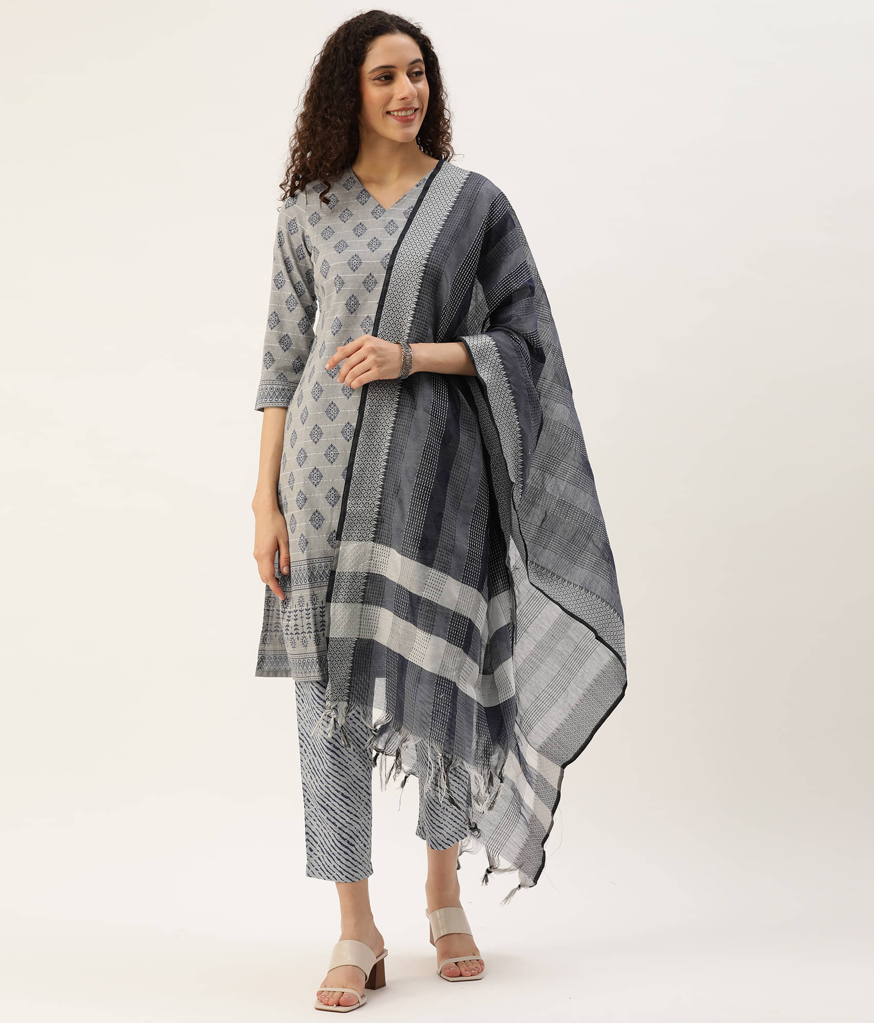     			Hritika Cotton Printed Kurti With Pants Women's Stitched Salwar Suit - Navy Blue ( Pack of 1 )