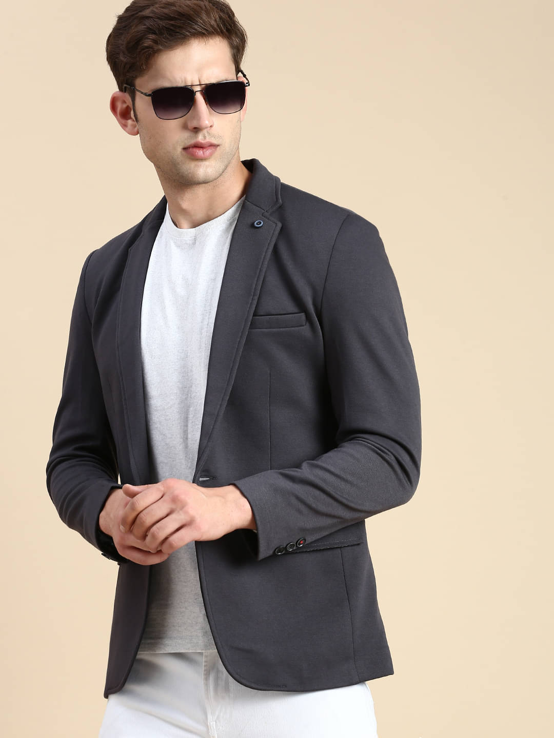 Showoff Cotton Blend Men's Blazer - Grey ( Pack of 1 )     			Showoff Cotton Blend Men's Blazer - Grey ( Pack of 1 )