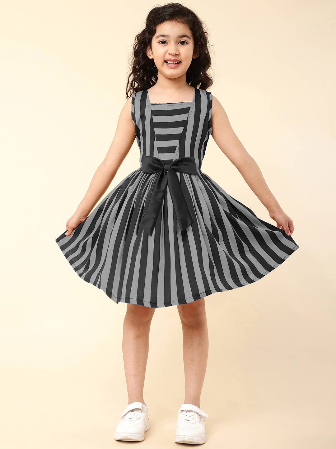     			A.T.U.N. Polyester Fit And Flare Dress For Girls ( Pack of 1 , Gray )