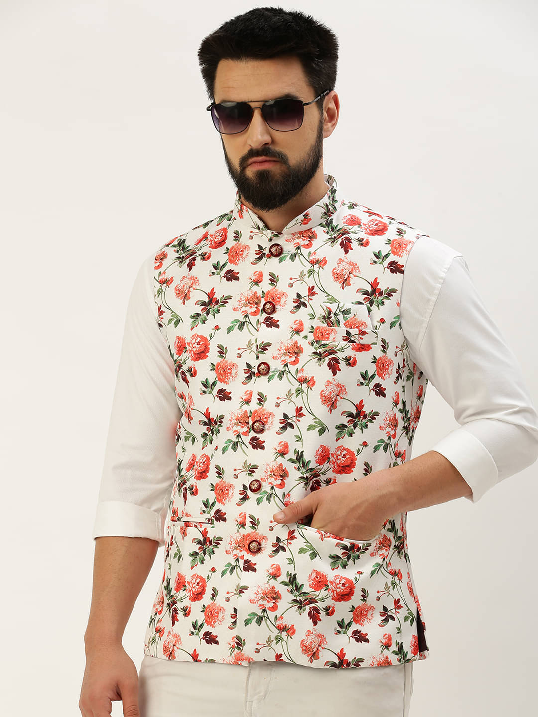     			Showoff - White Cotton Blend Men's Nehru Jacket ( Pack of 1 )