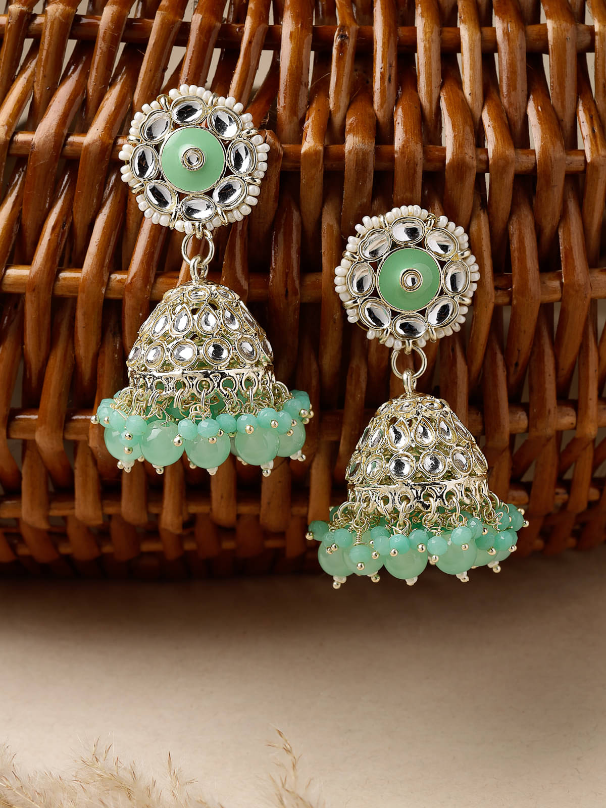     			Studio Sukkhi Green Jhumki Earrings ( Pack of 1 )