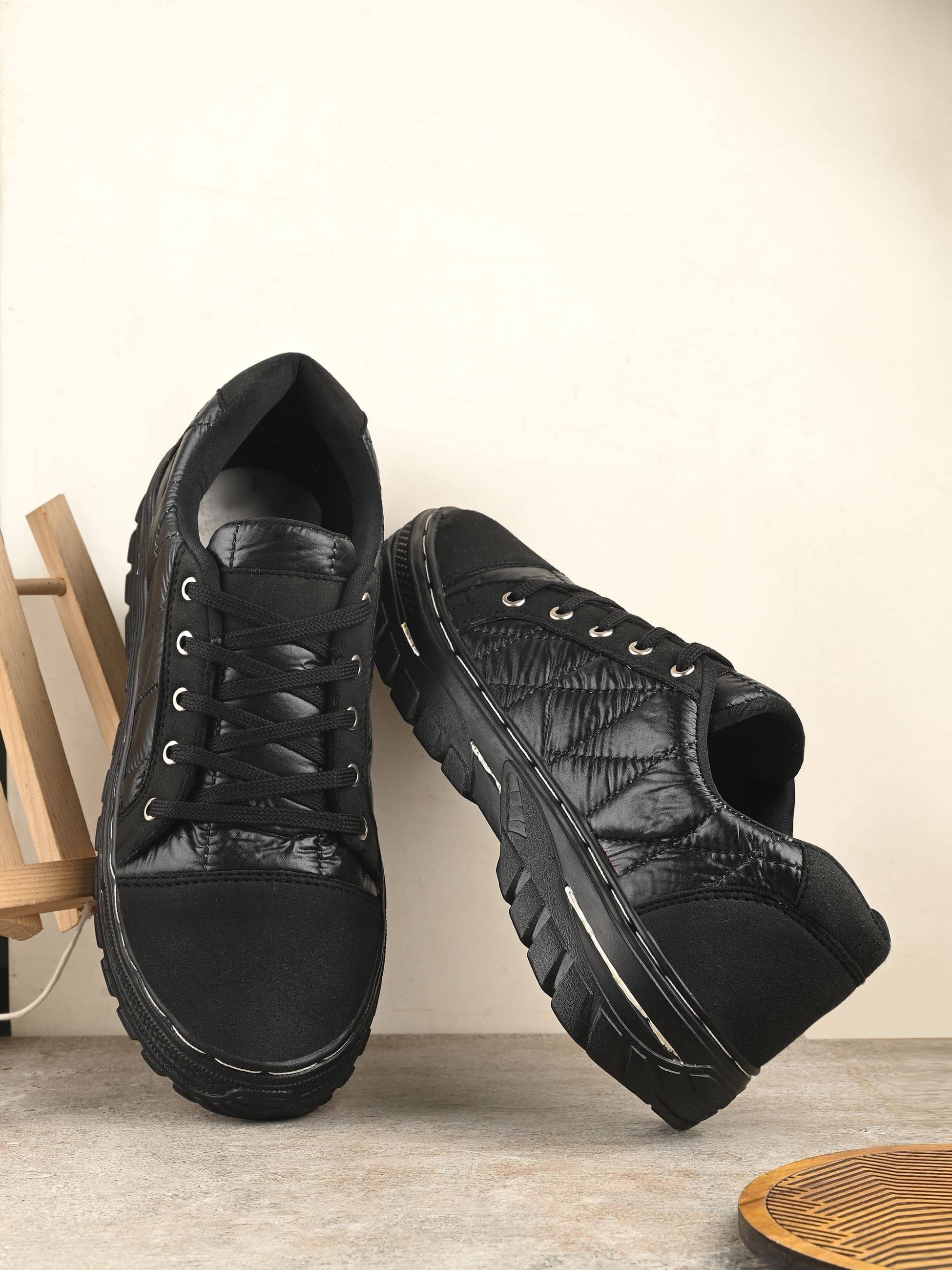     			Bucik Black Lifestyle Shoes