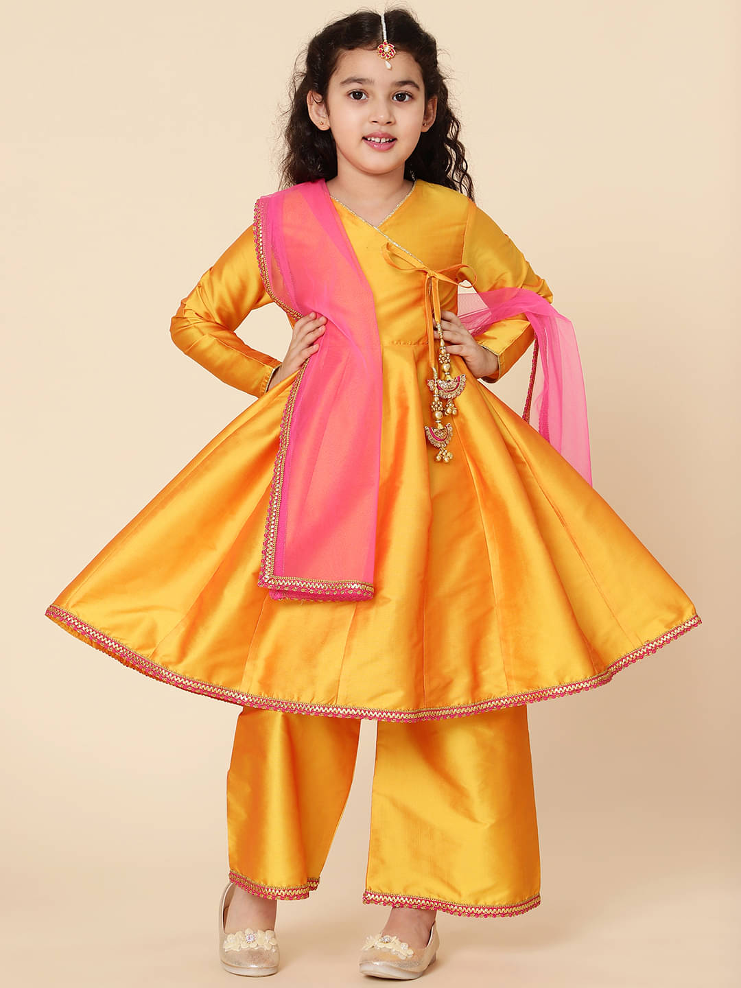     			A.T.U.N. Girls Polyester Kurta and Trousers Set ( Pack of 1 , Yellow )