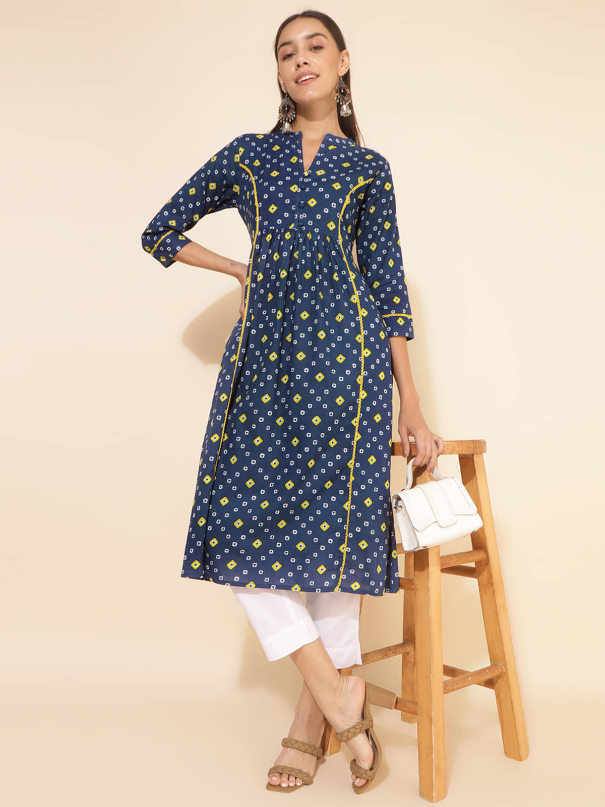     			Janasya Cotton Printed A-line Women's Kurti - Blue ( Pack of 1 )