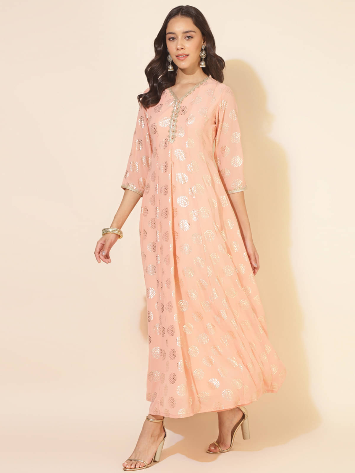 Janasya Georgette Printed Anarkali Women's Kurti - Peach ( Pack of 1 ) Janasya Georgette Printed Anarkali Women's Kurti - Peach ( Pack of 1 )