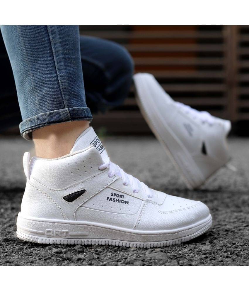    			Aadi MRJ2186 White Men's Sneakers