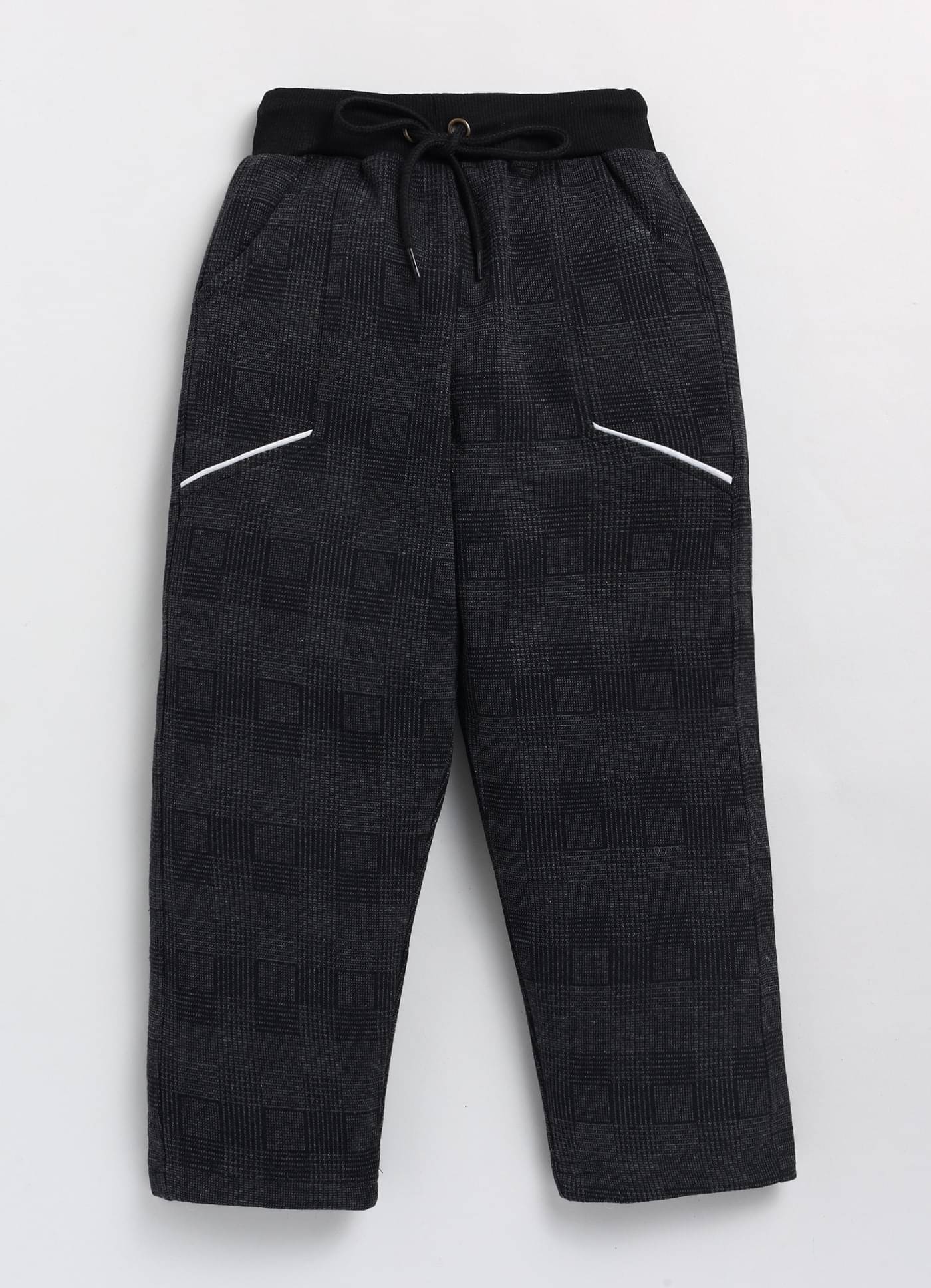     			CUTOPIES Pack of 1 Boys Polyester Blend Trackpant ( Black )