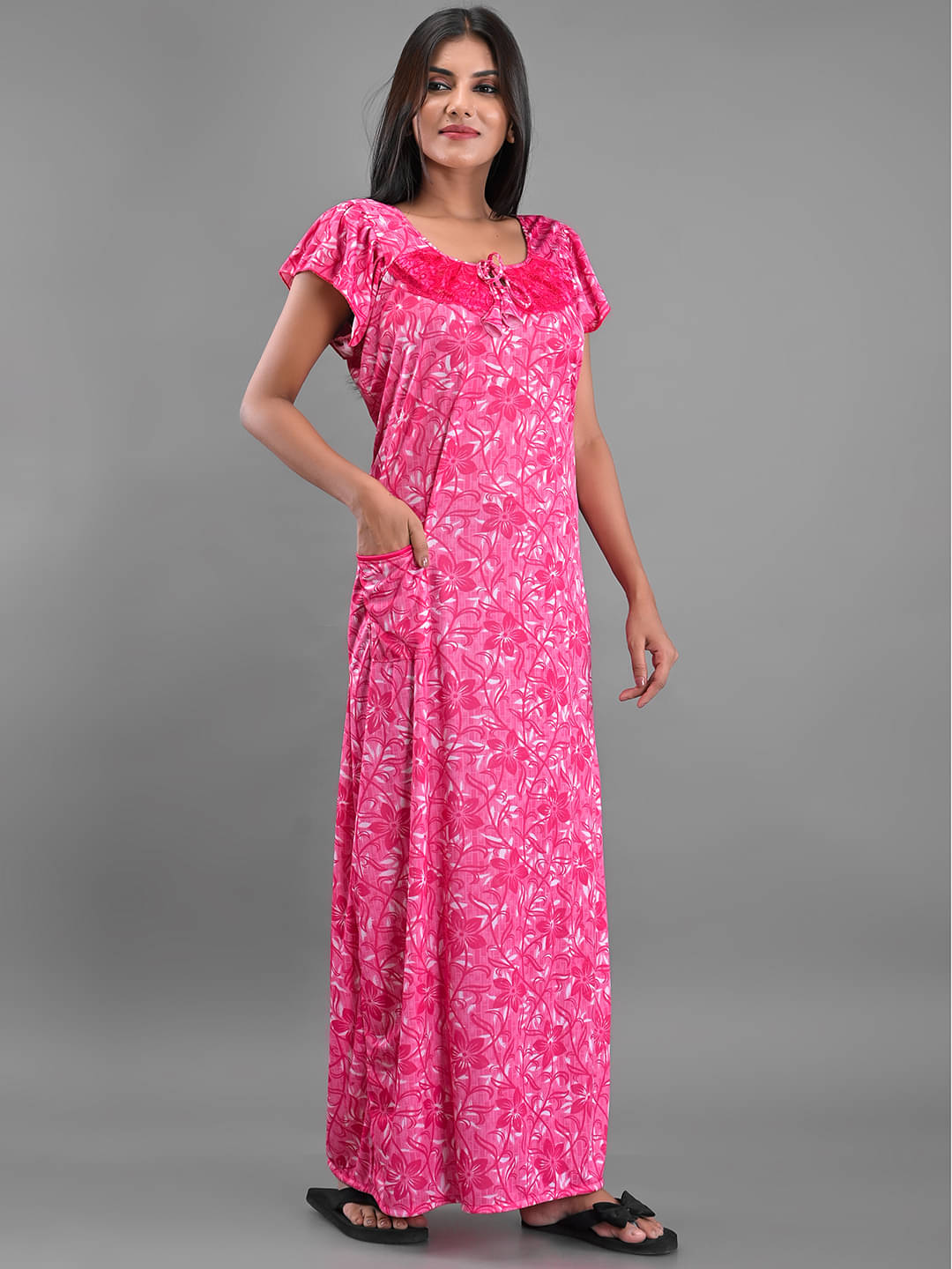     			Apratim Pink Satin Women's Nightwear Nighty & Night Gowns ( Pack of 1 )