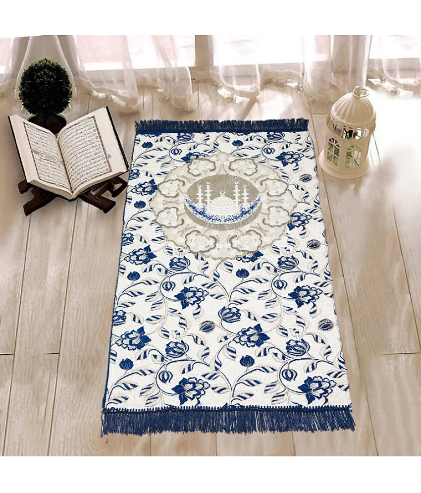 FURNISHING HUT Blue Single Anti-skid Velvet Prayer Mat ( 106 X 68 cm )