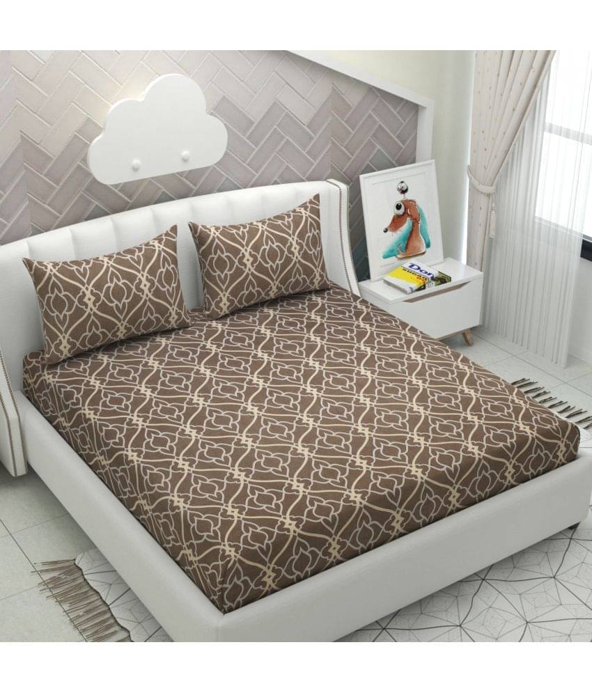    			HIDECOR Microfiber Ethnic Double Bedsheet with 2 Pillow Covers - Brown