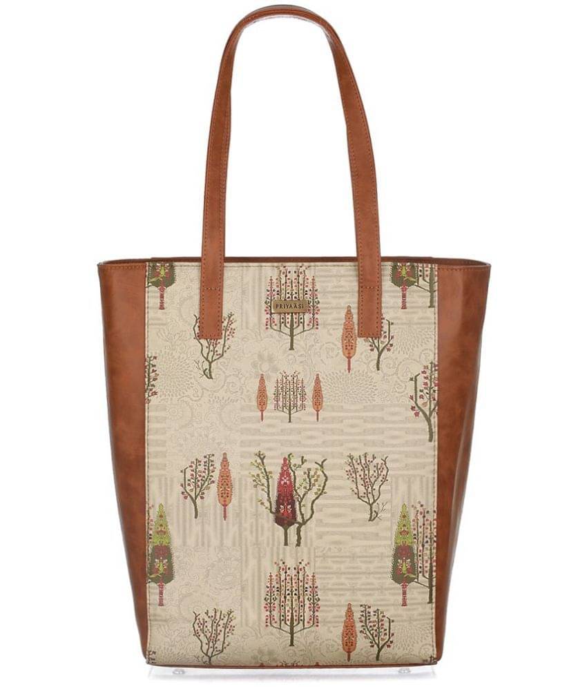     			Priyassi Cream PU Tote Bag