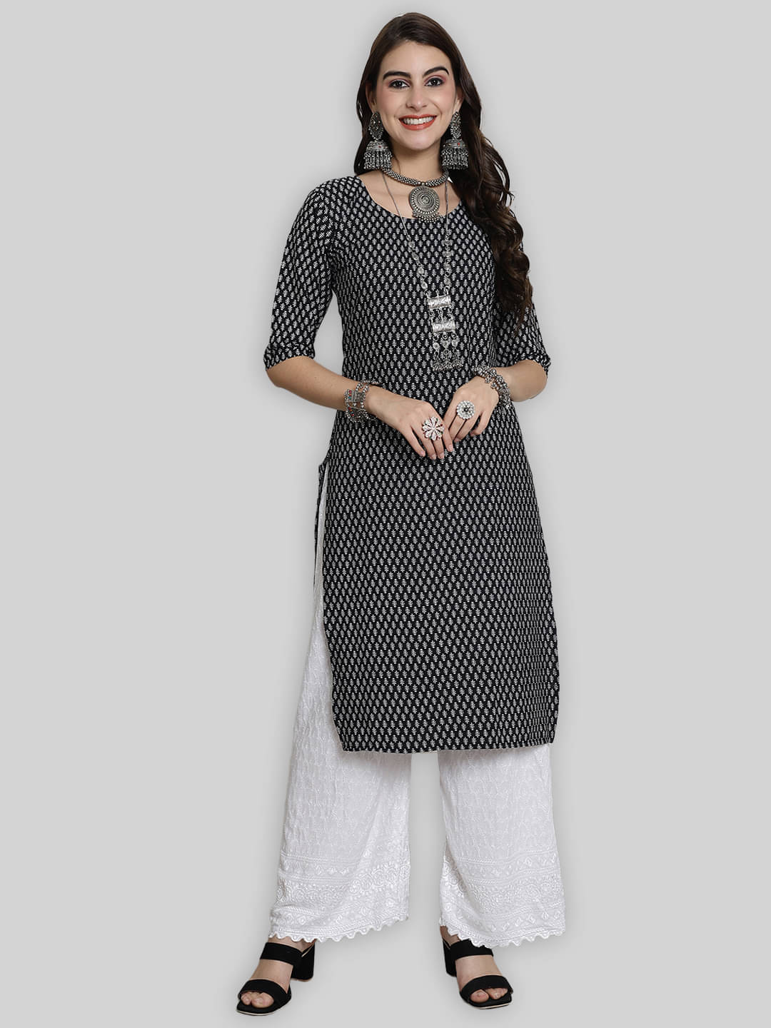     			1 Stop Fashion Crepe Printed Straight Women's Kurti - Black ( Pack of 1 )