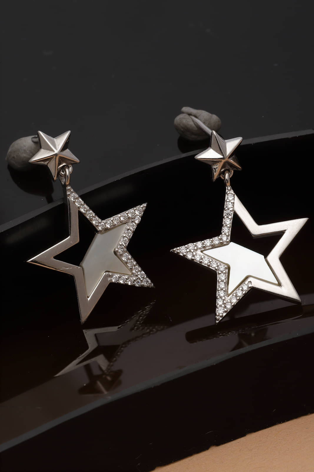     			Pissara by Sukkhi 925 Sterling Silver Sterling Silver Earring