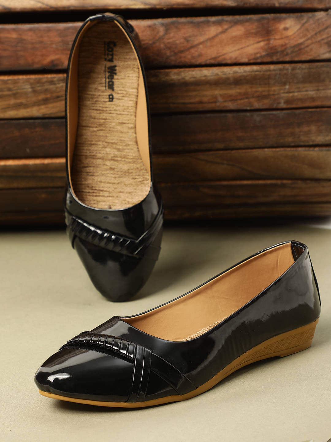     			Cozy Wear Black Women's Casual Ballerinas
