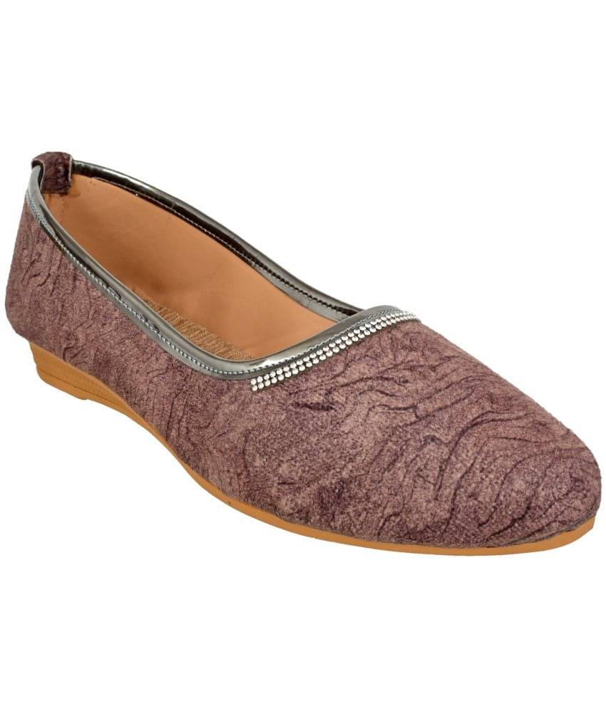     			Cozy Wear Rose Gold Women's Ethnic Ballerinas