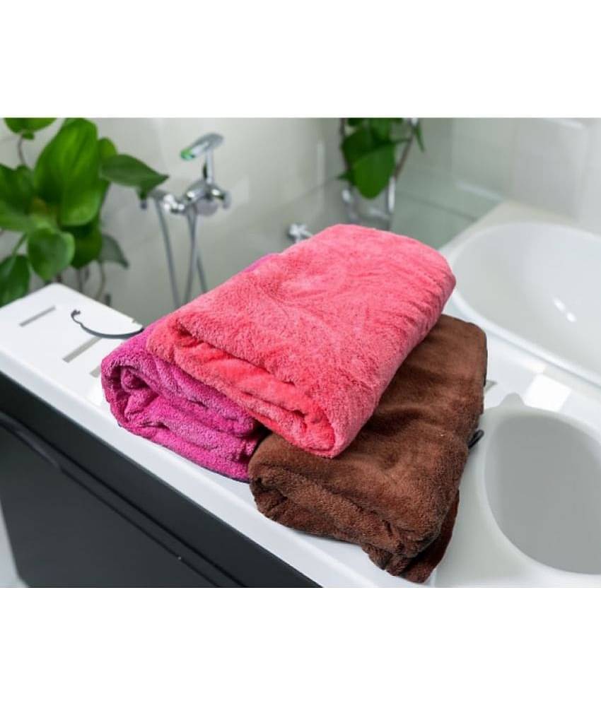 Finesse Decor Pack of 3 Microfibre Below 300 -GSM Bath Towel ( Pink )