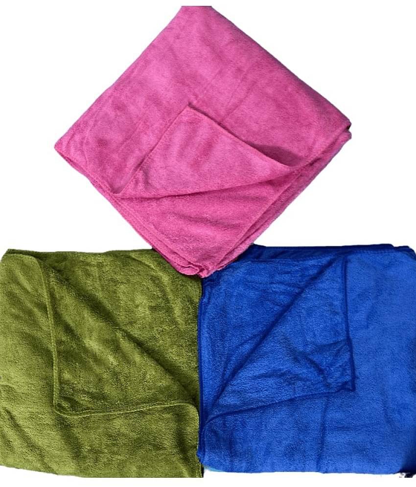 Finesse Decor Pack of 1 Microfibre Below 300 -GSM Bath Towel ( Blue )