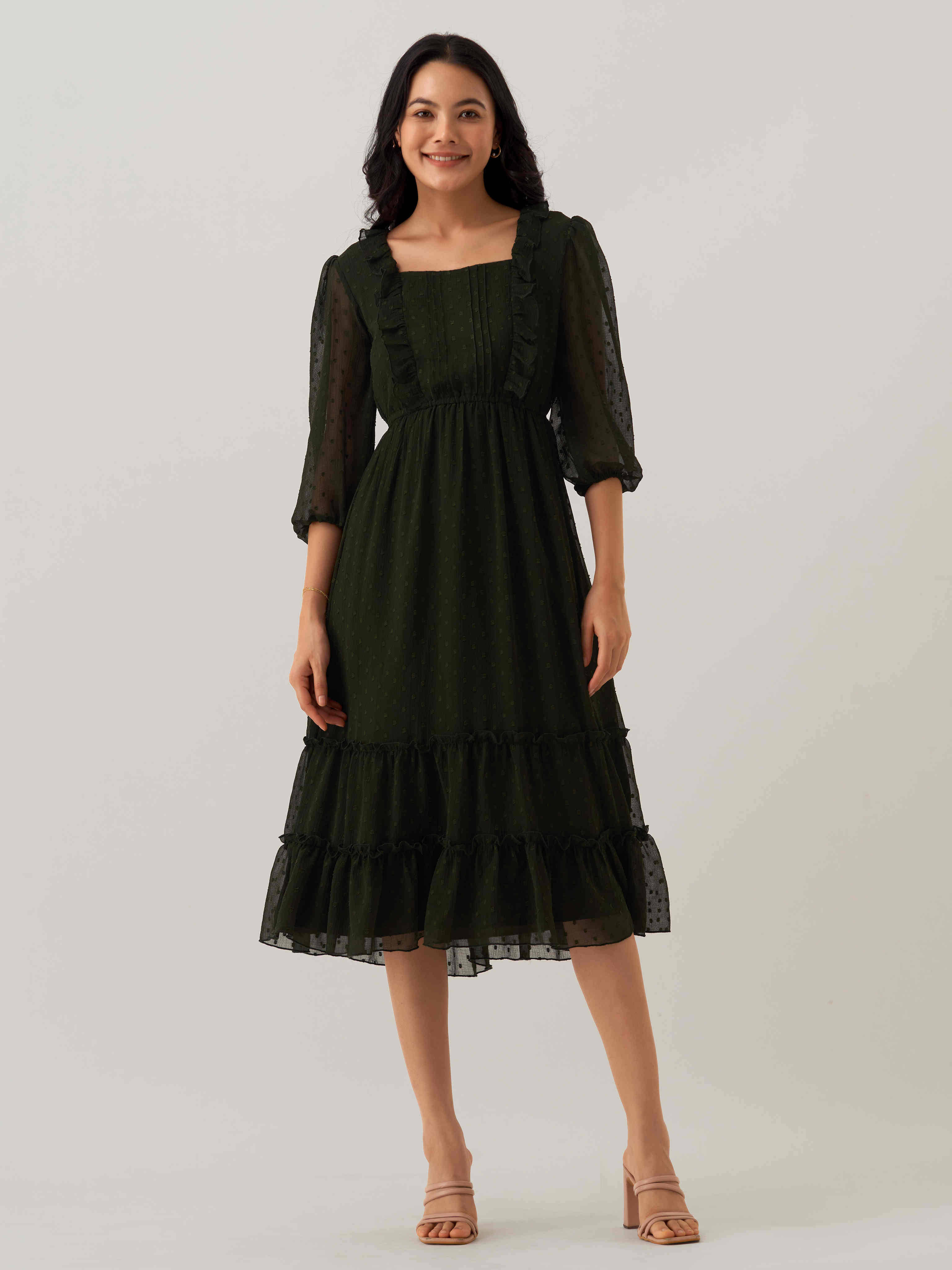 aask Polyester Blend Solid Knee Length Women's Fit & Flare Dress - Green ( Pack of 1 ) aask Polyester Blend Solid Knee Length Women's Fit & Flare Dress - Green ( Pack of 1 )