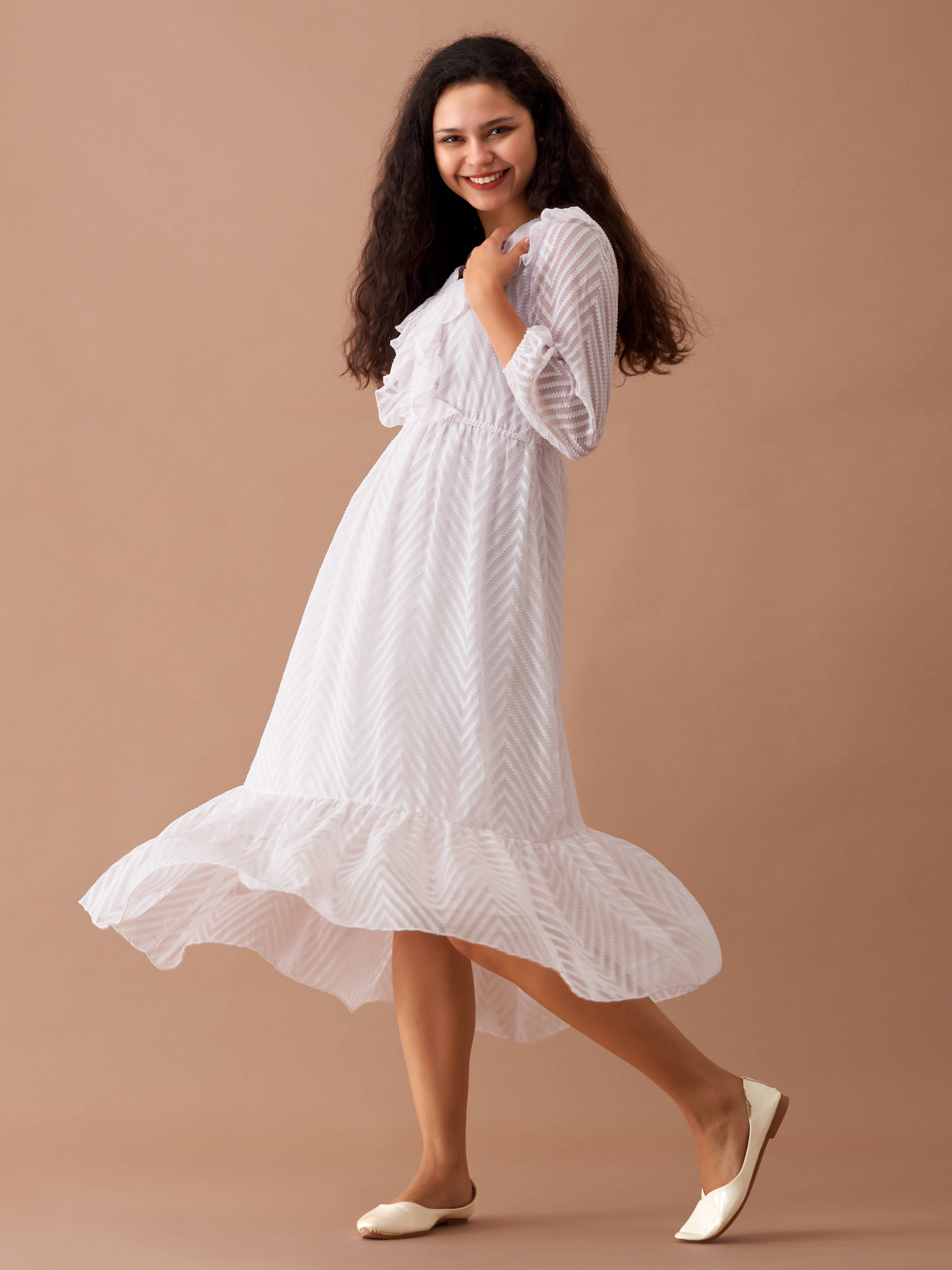aask Polyester Blend Striped Knee Length Women's Fit & Flare Dress - White ( Pack of 1 ) aask Polyester Blend Striped Knee Length Women's Fit & Flare Dress - White ( Pack of 1 )