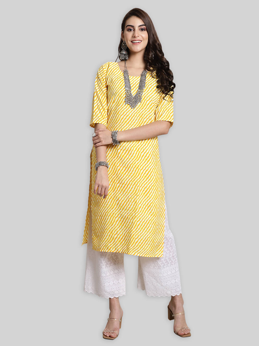 1 Stop Fashion Crepe Striped Straight Women's Kurti - Yellow ( Pack of 1 ) 1 Stop Fashion Crepe Striped Straight Women's Kurti - Yellow ( Pack of 1 )