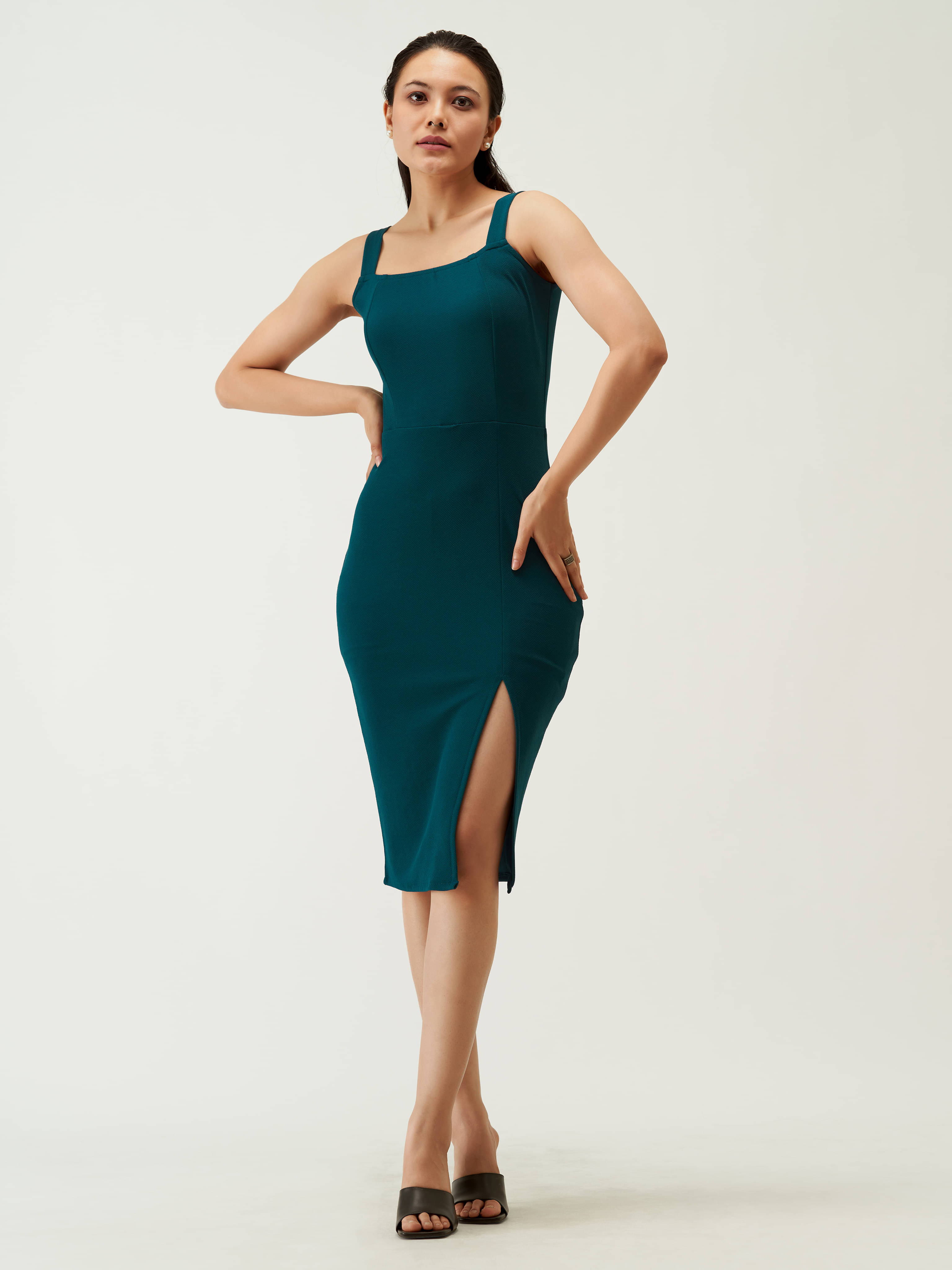     			aask Women Polyester Blend Solid Fit & Flare Dress ( Teal )