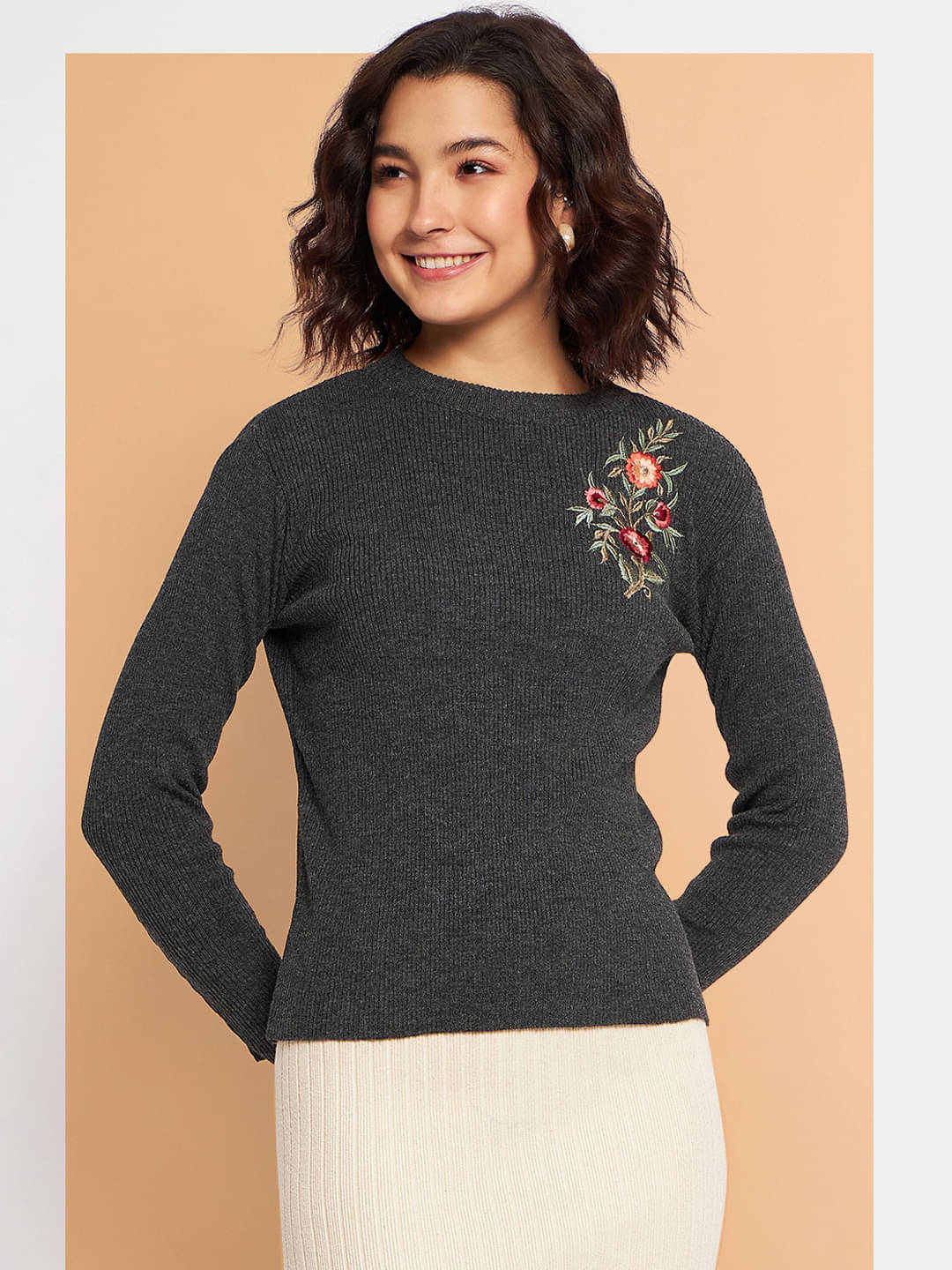     			Clapton Woollen Round Neck Women's Pullovers - Grey ( Single )