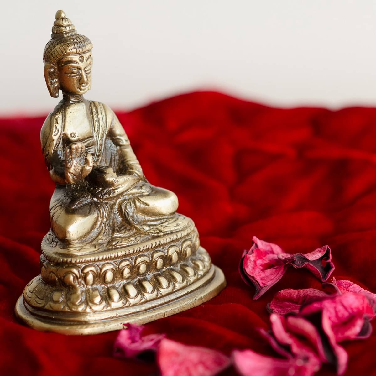 eCraftIndia Brown Meditating Buddha Showpiece eCraftIndia Brown Meditating Buddha Showpiece