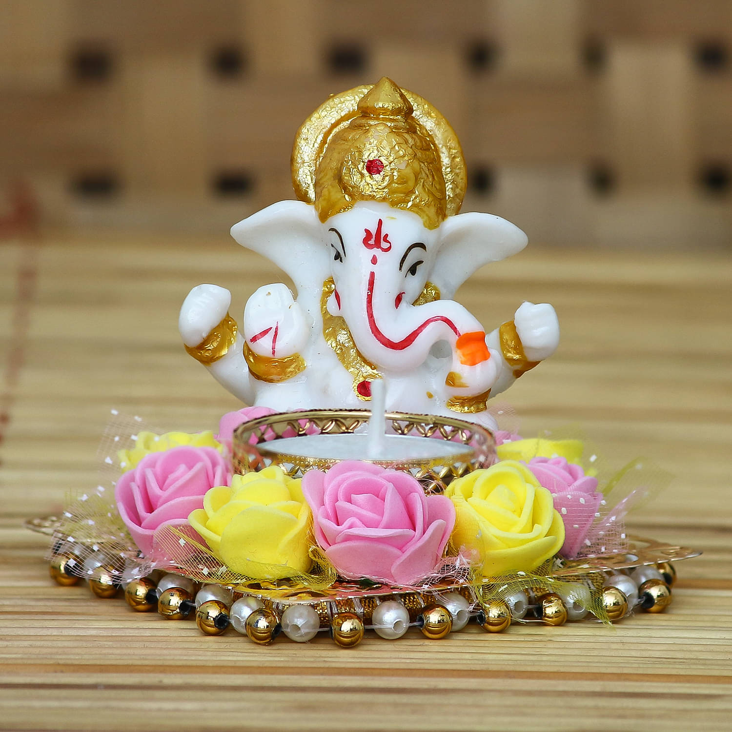 eCraftIndia White & Pink Lord Ganesha Showpiece eCraftIndia White & Pink Lord Ganesha Showpiece