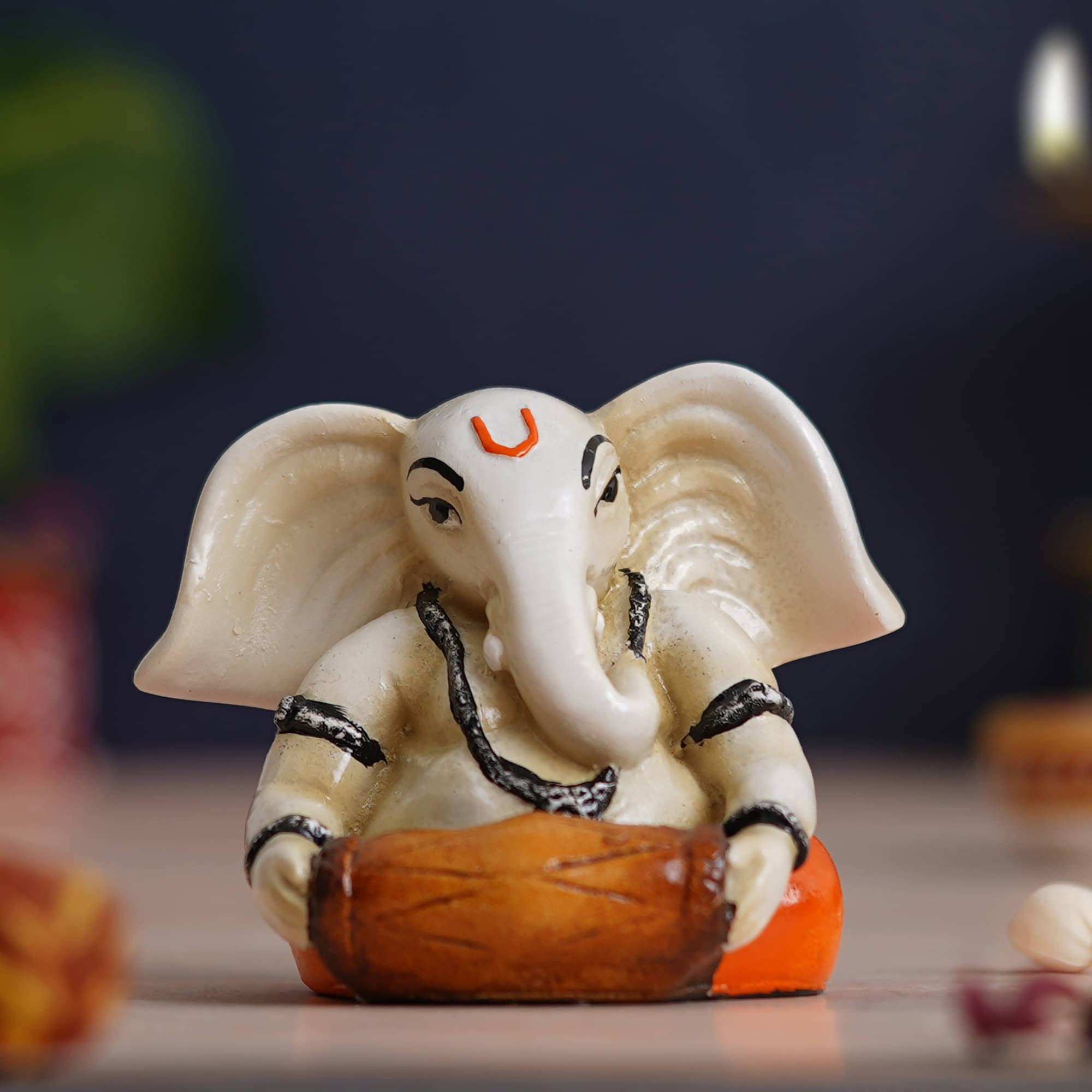 eCraftIndia Off-White Lord Ganesha Idol Playing Dholak Musical Instrument Showpieces eCraftIndia Off-White Lord Ganesha Idol Playing Dholak Musical Instrument Showpieces