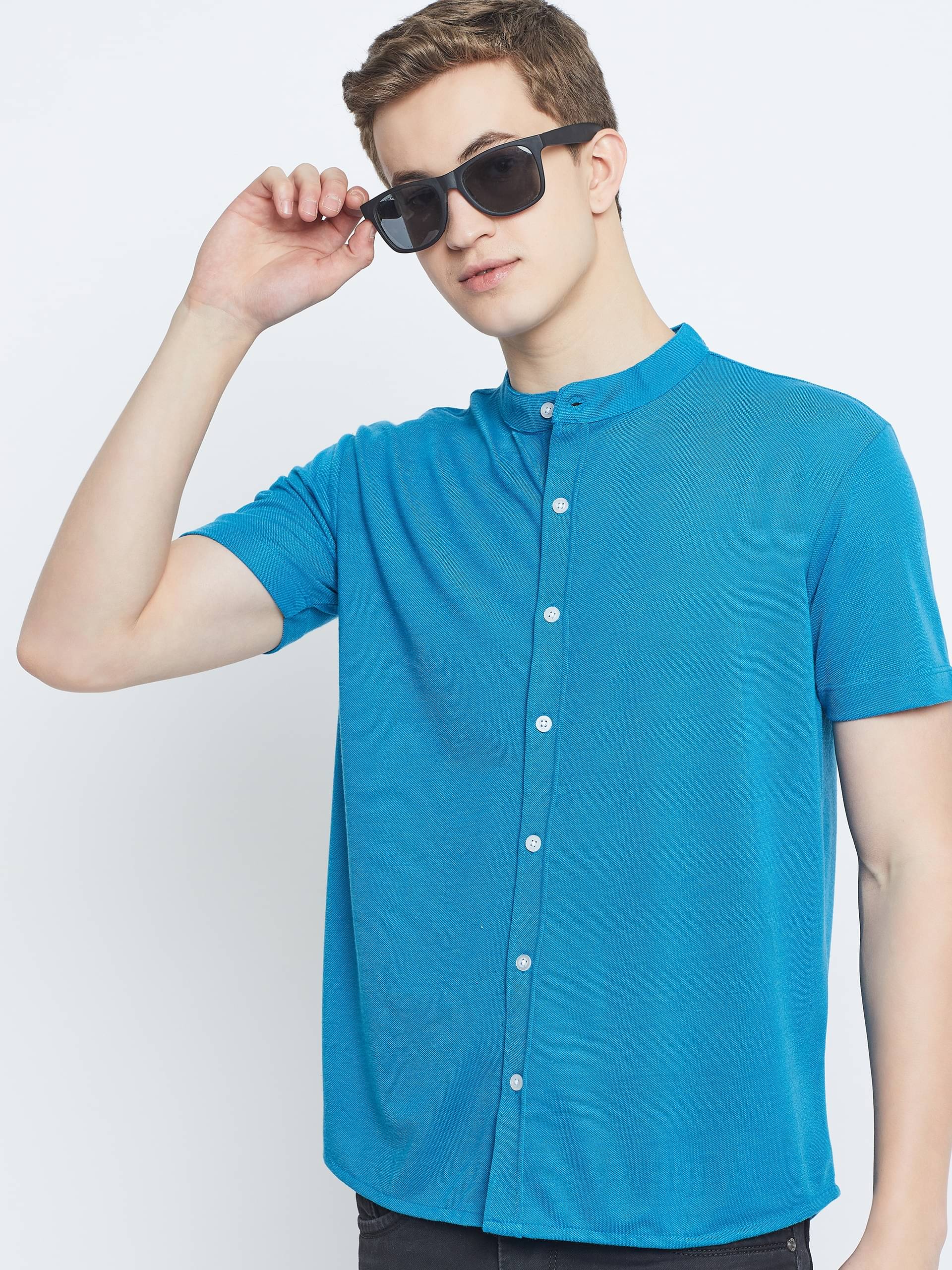 GET GOLF Cotton Blend Regular Fit Self Design Half Sleeves Men's Casual Shirt - Blue ( Pack of 1 ) GET GOLF Cotton Blend Regular Fit Self Design Half Sleeves Men's Casual Shirt - Blue ( Pack of 1 )