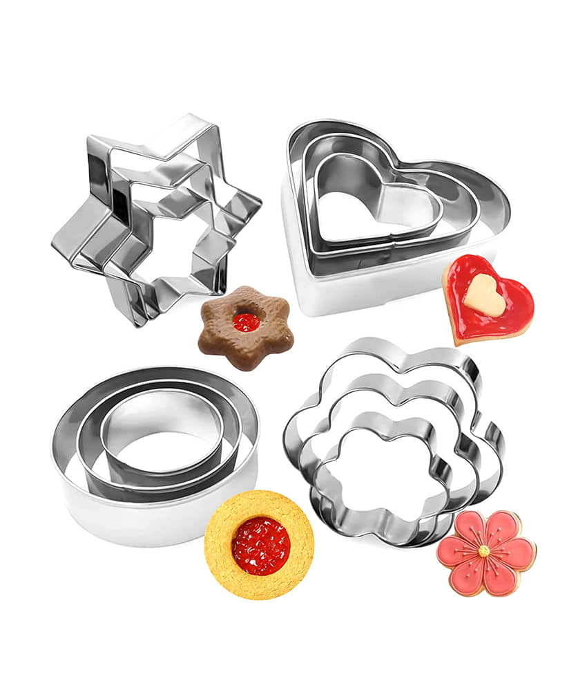 iview kitchenware Silver Stainless Steel Cookies Cutter Shape Round,Flower,Heart,Star ( Set of 4 )