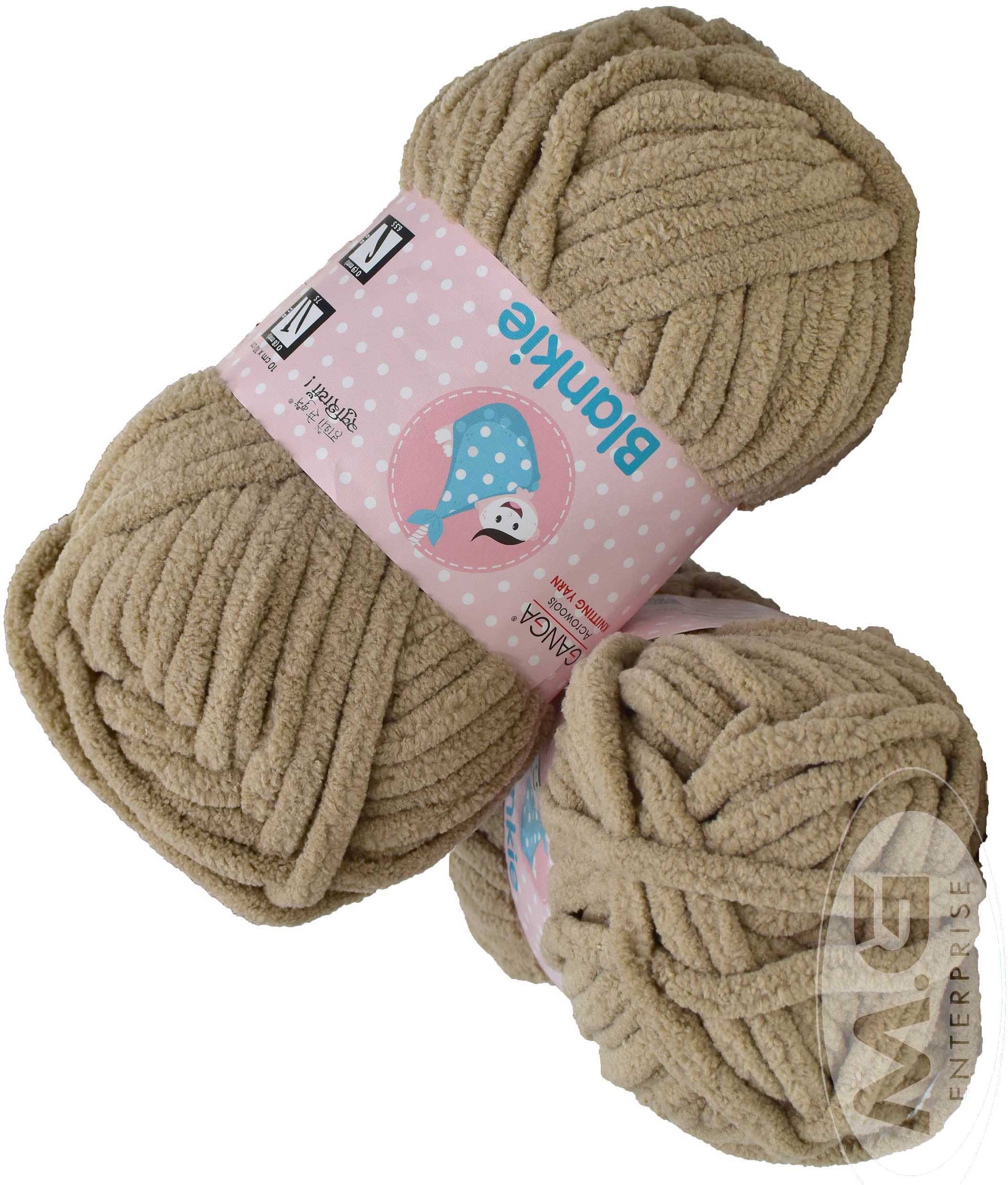    			Knitting Yarn Thick Chunky Wool, Blankie Skin 500 gm Best Used with Knitting Needles, Crochet Needles Wool Yarn for Knitting, With Needle.-T