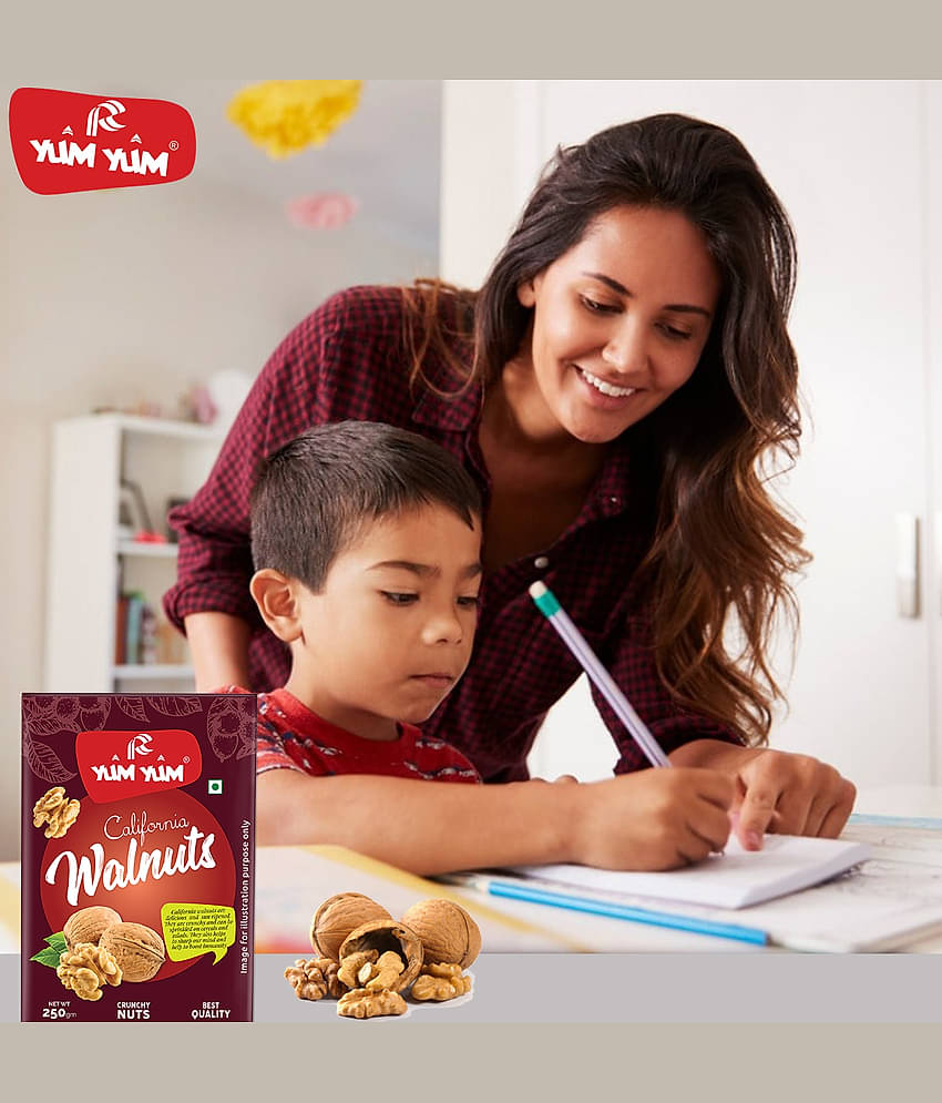 YUM YUM California Walnut Kernels (Akhrot Giri) Walnuts (250 g)