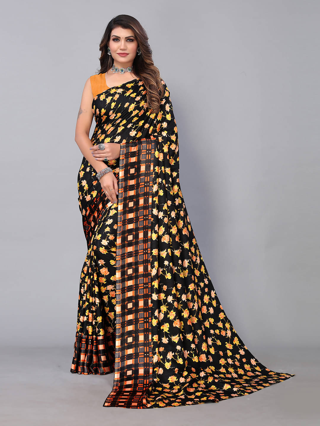     			Aarrah Silk Blend Printed Saree With Unstitched Blouse Piece ( Black )