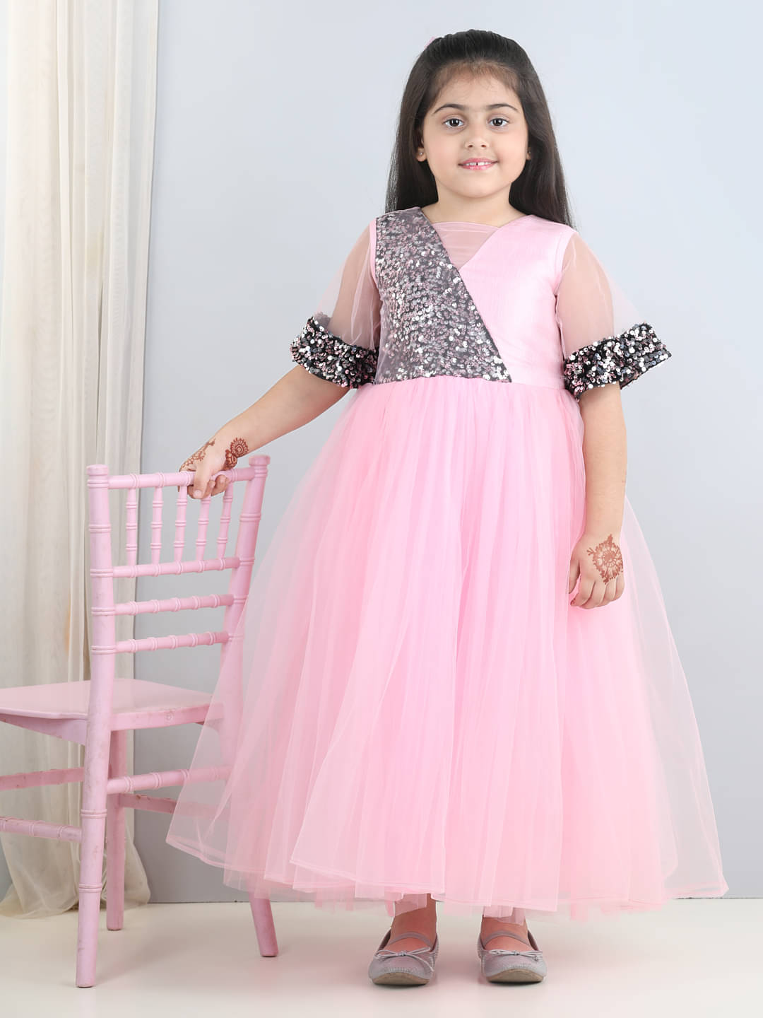     			Toy Balloon Kids Net Gown For Girls ( Pack of 1 , Pink )