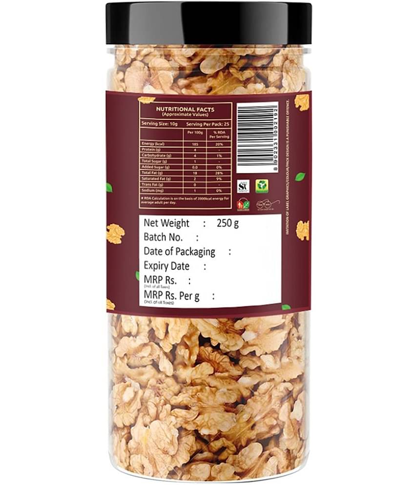 YUM YUM California Walnut Kernels 150g, Akhrot Giri Dry Fruits - Walnuts (150 g)