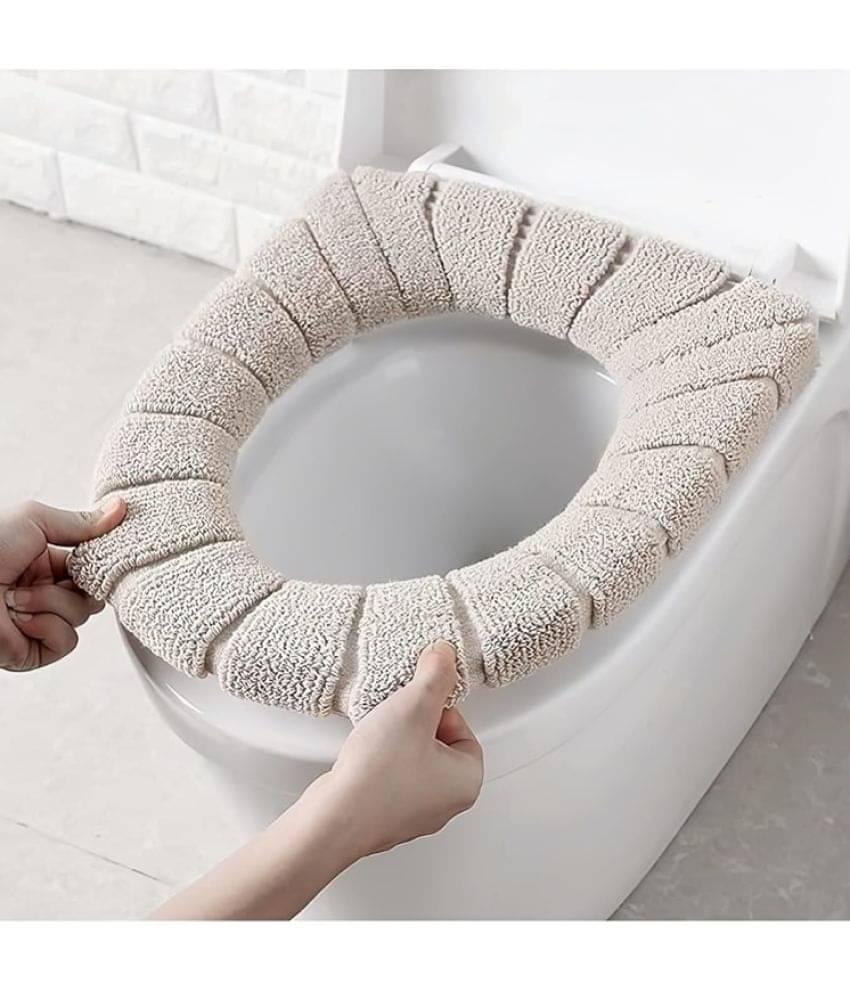 Microfiber Toilet Seat CoverWashable Soft Warmer Toilet Seat Cover/Toilet Seat Cushion Mat /Easy Installation & Cleaning Microfiber Toilet Seat CoverWashable Soft Warmer Toilet Seat Cover/Toilet Seat Cushion Mat /Easy Installation & Cleaning