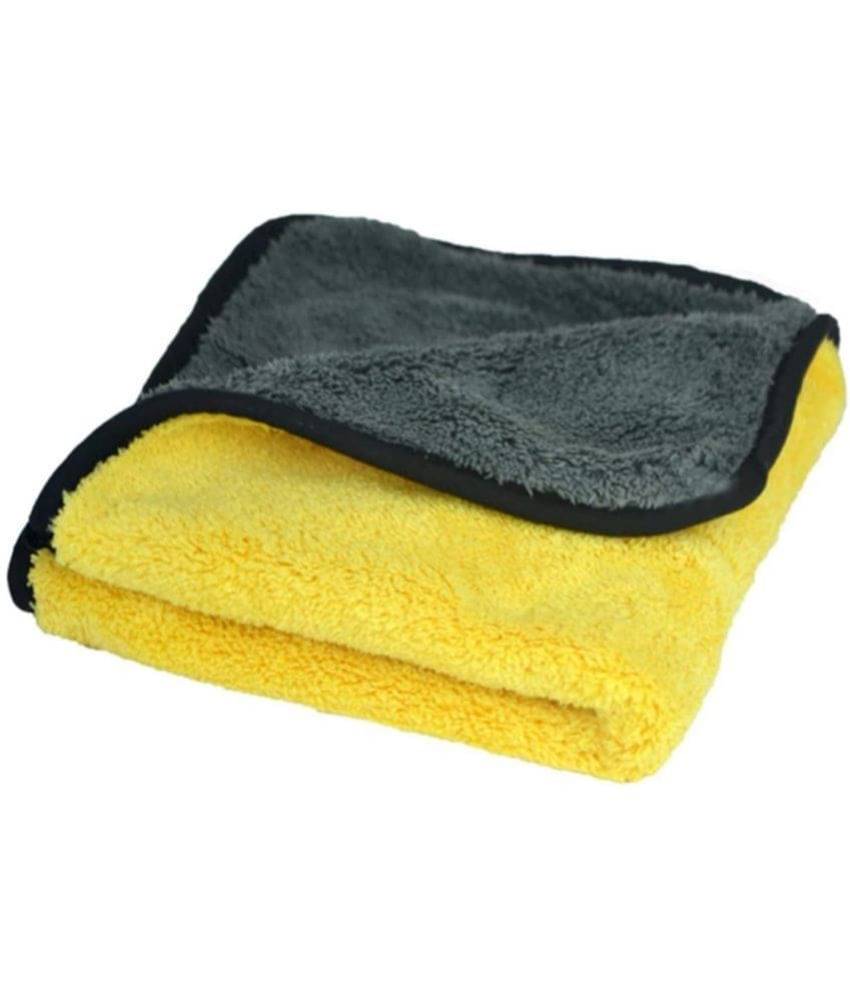     			Bhavyta Yellow 800 GSM Microfiber Cloth For Automobile ( Pack of 1 )
