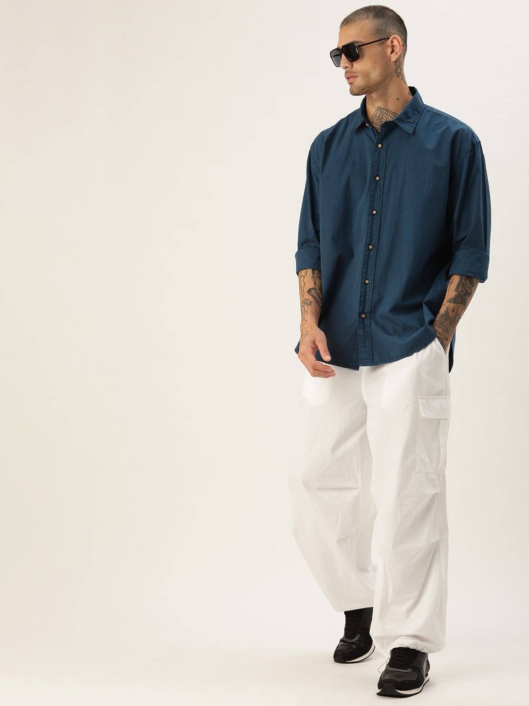     			Bene Kleed Men Oversized Pure Cotton Casual Shirt