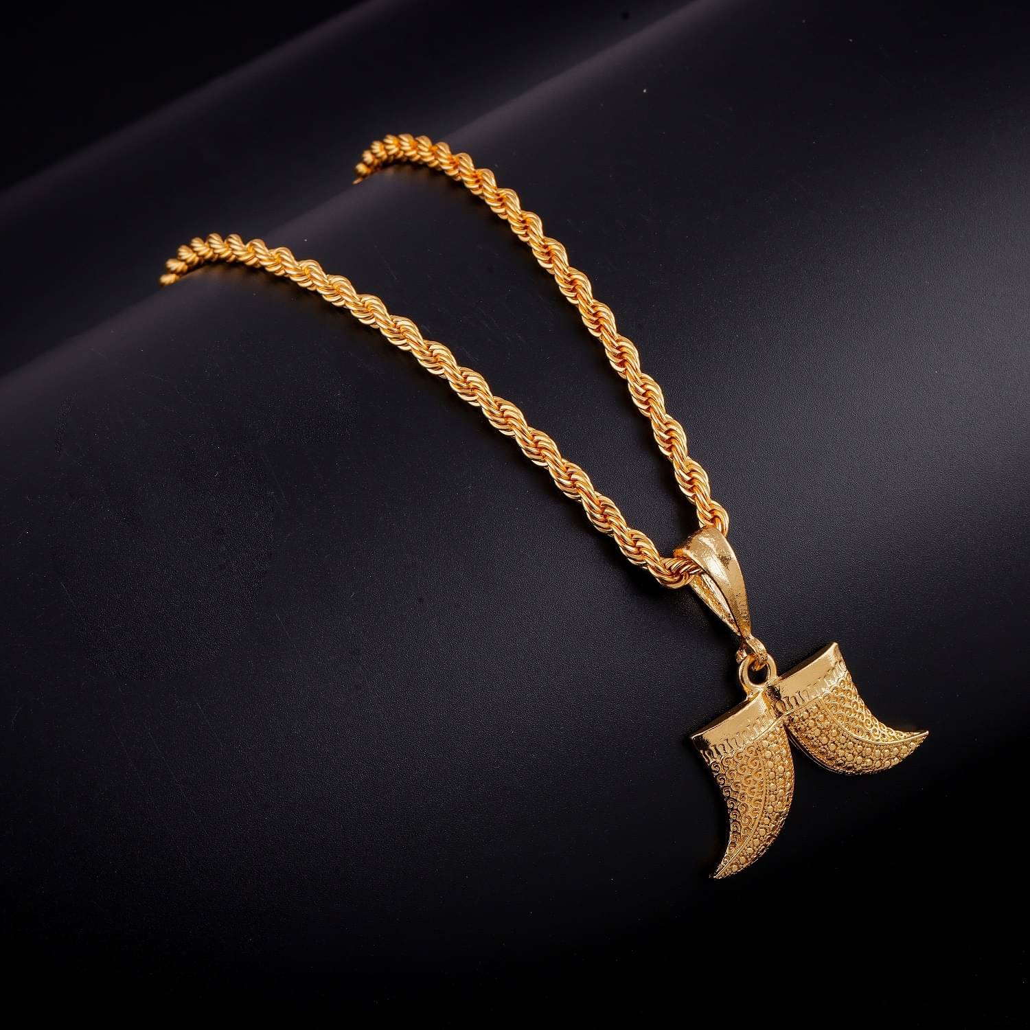 MGSV Gold Plated Brass Chain with Pendant ( Pack of 1 ) MGSV Gold Plated Brass Chain with Pendant ( Pack of 1 )