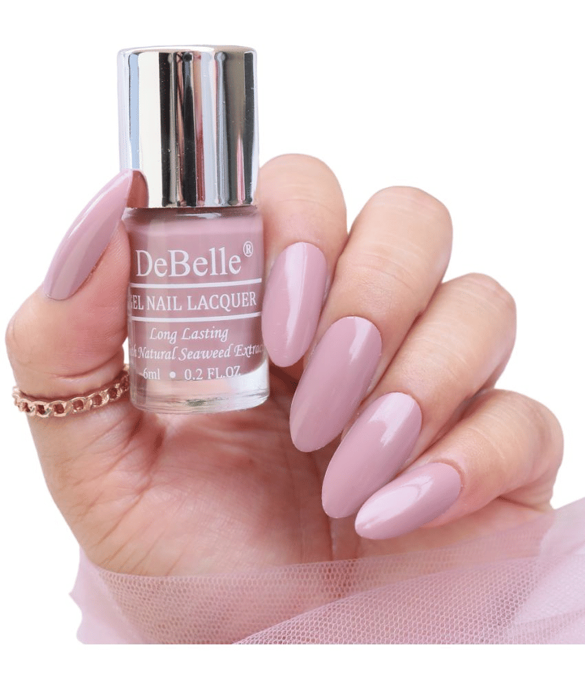 DeBelle  Blissful Elizabeth  Glitter Nail Polish 6 ( Pack of 1 )
