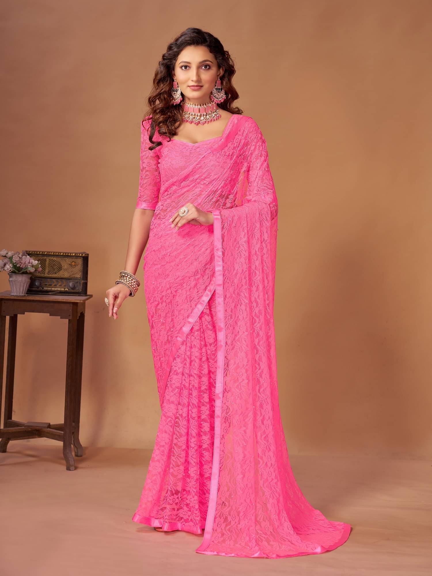 VERVIZA Net Printed Saree Without Blouse Piece ( Pink ) VERVIZA Net Printed Saree Without Blouse Piece ( Pink )