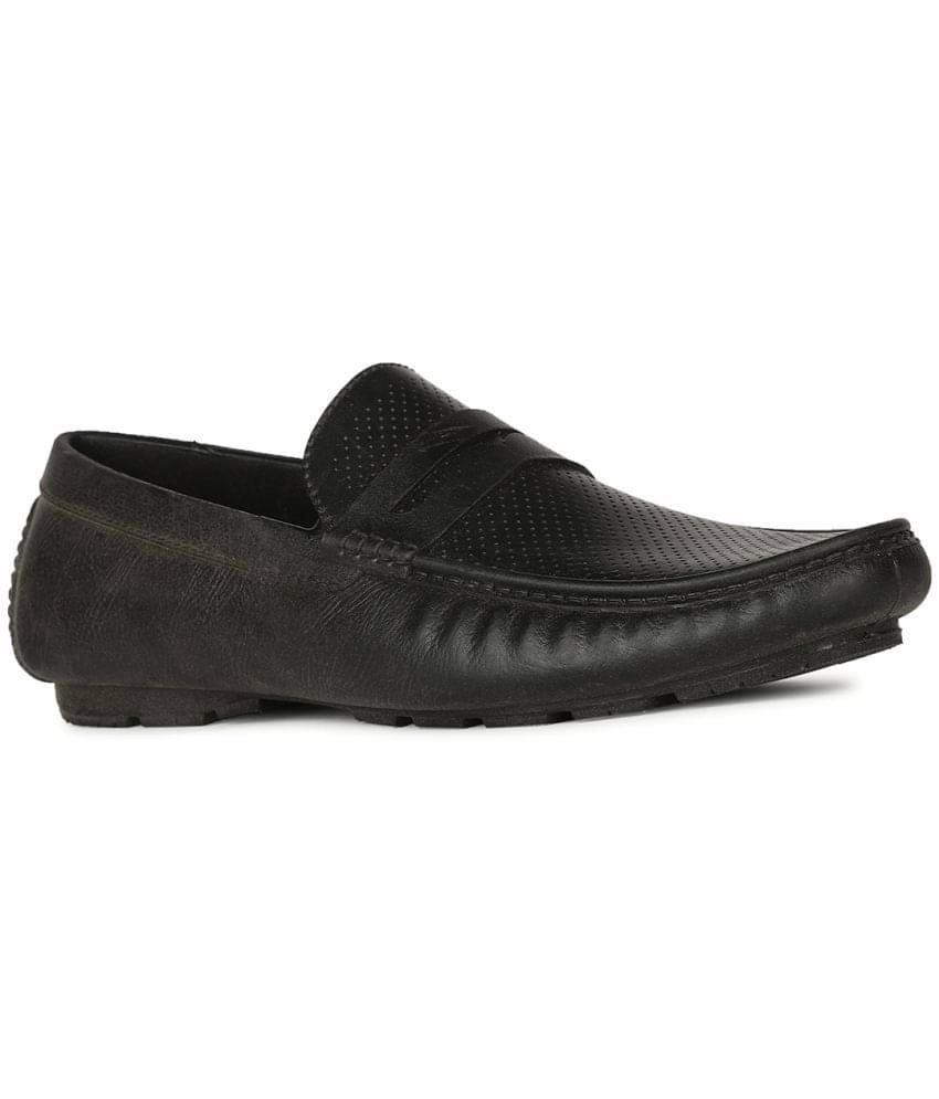     			Bata Black Men's Slip on