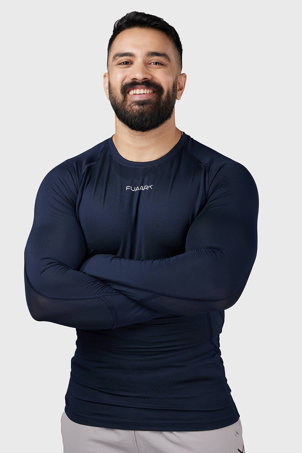 Fuaark Navy Polyester Slim Fit Men's Sports T-Shirt ( Pack of 1 ) Fuaark Navy Polyester Slim Fit Men's Sports T-Shirt ( Pack of 1 )