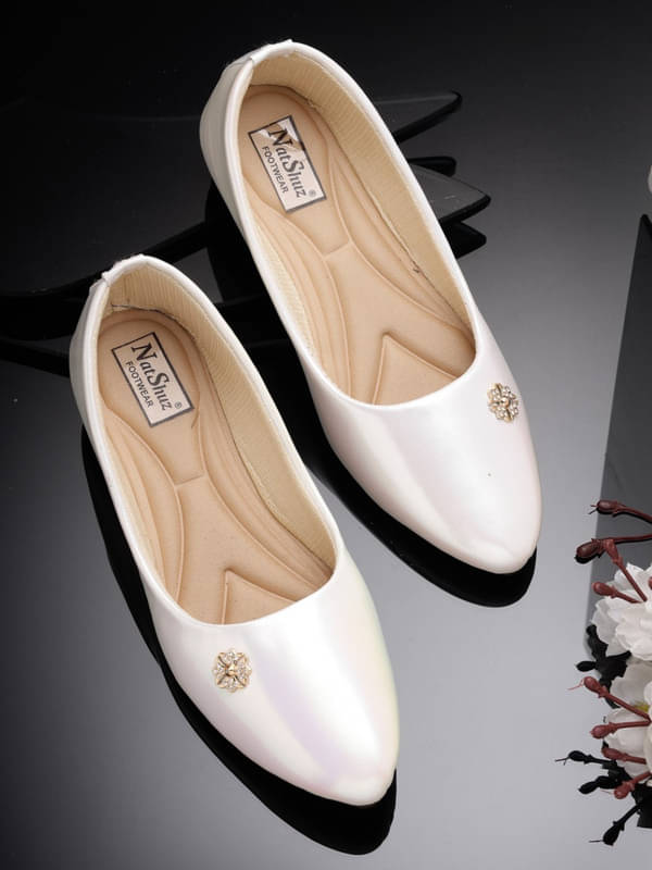     			NATSHUZ Off White Women's Casual Ballerinas