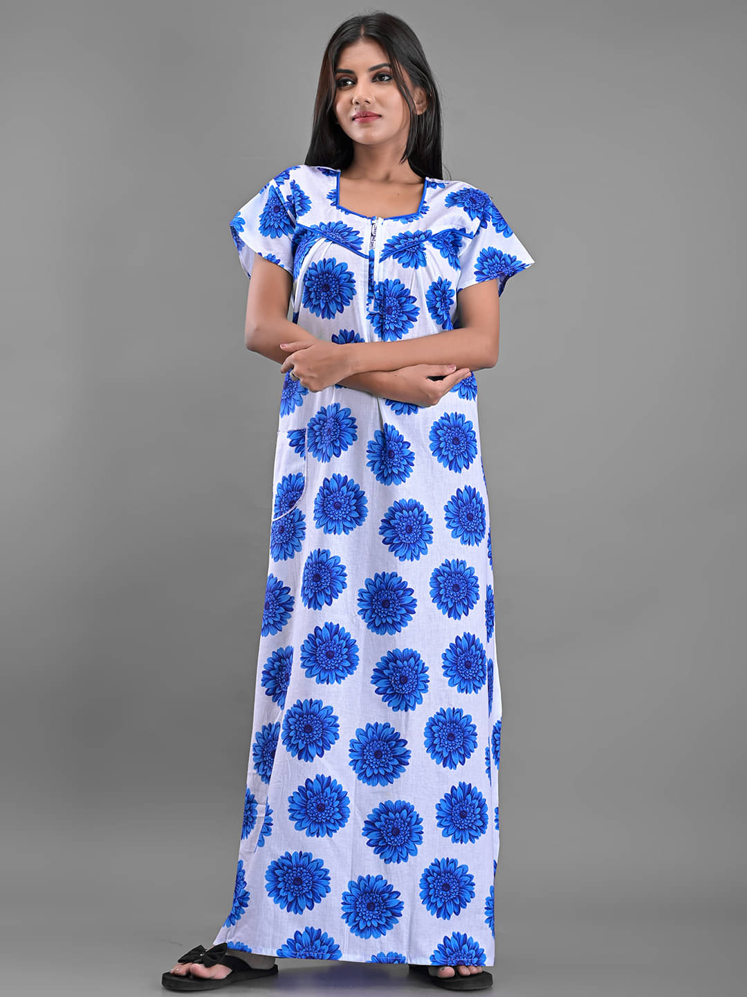     			Apratim White Cotton Women's Nightwear Nighty & Night Gowns ( Pack of 1 )