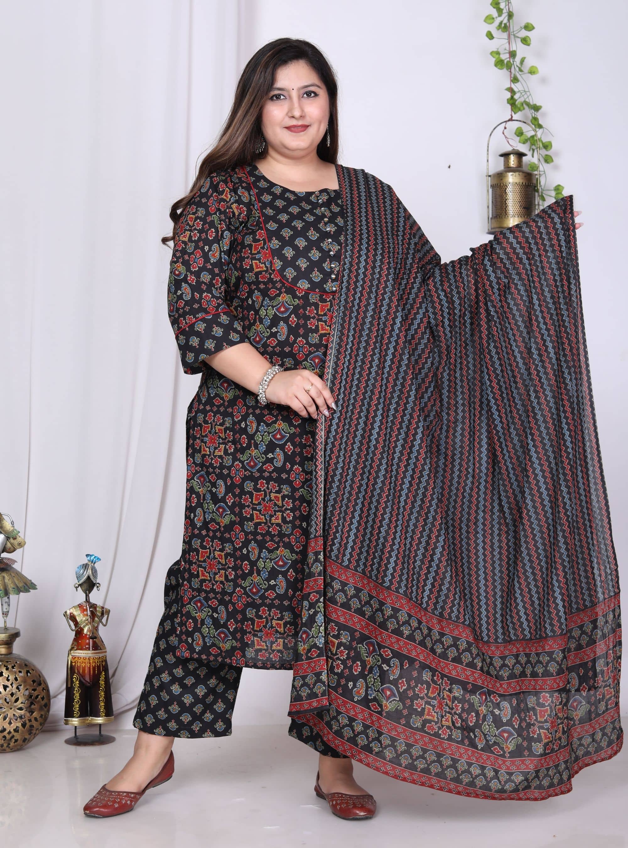 Swasti Cotton Printed Kurti With Palazzo Women's Stitched Salwar Suit - Black ( Pack of 1 )