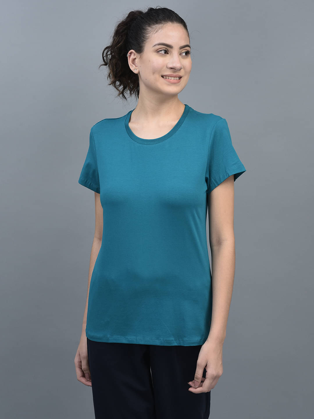     			Dollar Women Cotton Blend Solid Regular Fit Round Neck T-Shirt ( Green )